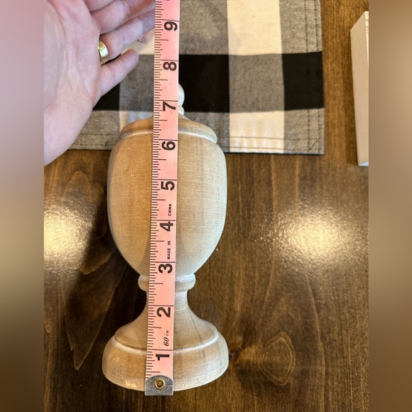 Farmhouse decor lot 11 pieces galvanized metal wood neutral tabletop wall decor - Picture 8 of 14